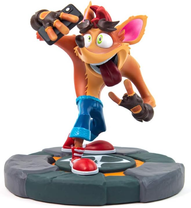 Numskull NS2248 Official Crash Bandicoot 7" Figure (No Box)