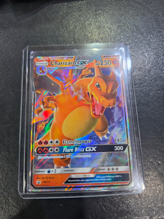 Charizard GX - Ultra Rare - SM211 Promo Holo Hidden Fates NM Pokemon TCG